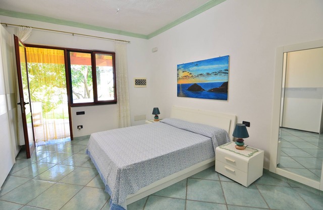Apartment surrounded by nature within walking distance of free hot springs