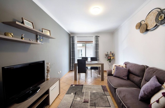 Apartment 'T2 Perto Da Praia' with Shared Terrace and Wi-Fi