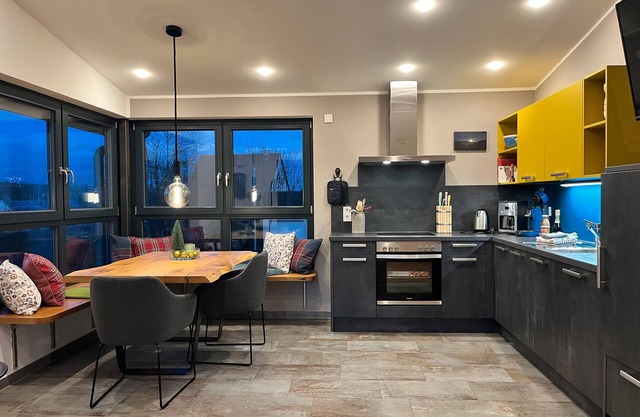Apartment 'Talblick' with Private Terrace, Shared Garden and Wi-Fi
