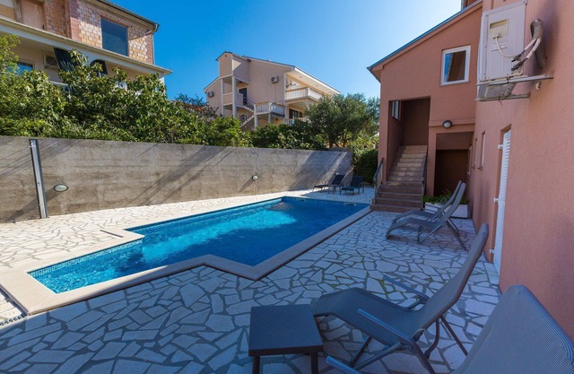 Apartment Tomica - open pool: A3 dvosobni(5+1) - Novi Vinodolski, Riviera Crikvenica, Croatia