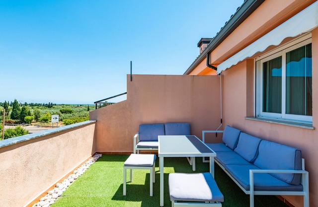 Apartment 'Torre La Sal Magic World' with Sea View, Wi-Fi and Air Conditioning