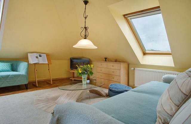 Apartment 'Ullo´s Schwalbennest ' with Private Terrace, Shared Garden and Wi-Fi