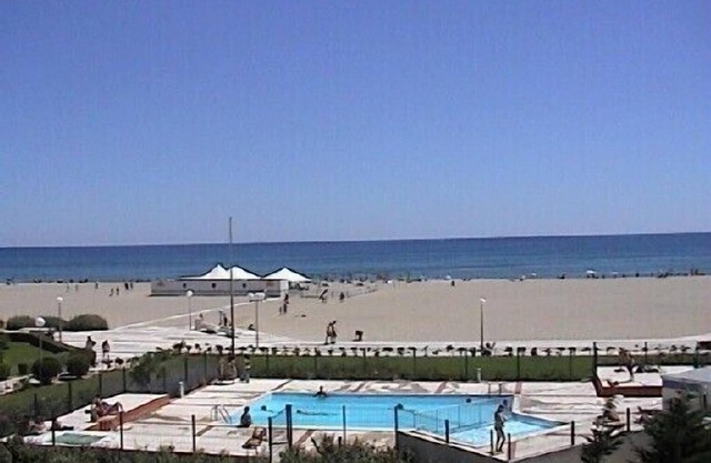 Apartment with 38 m2 bedroom plus garage in Canet Plage
