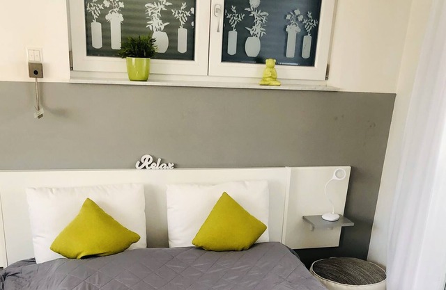 Apartment with its own terrace and free parking space