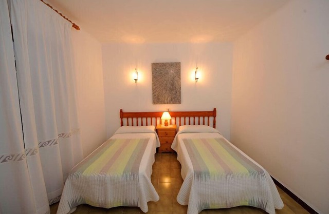 Apartment with pool near Cala Ferrera beach and Cala D'Or center
