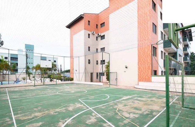 Apartment with sea view and gourmet balcony 5 minutes from the beach