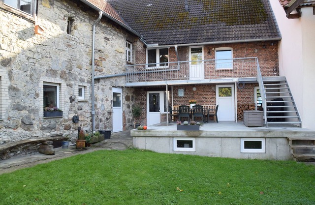 Apartment with Shared Terrace, Shared Garden and Wi-Fi
