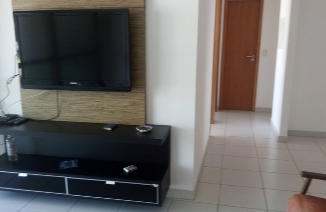 Apartment with tranquility and simplicity in prime neighborhood close to everything.