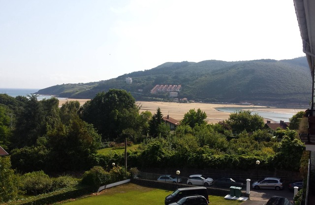 Apartment wonderful views of Urdaibai and Laida beach- Sukarrieta