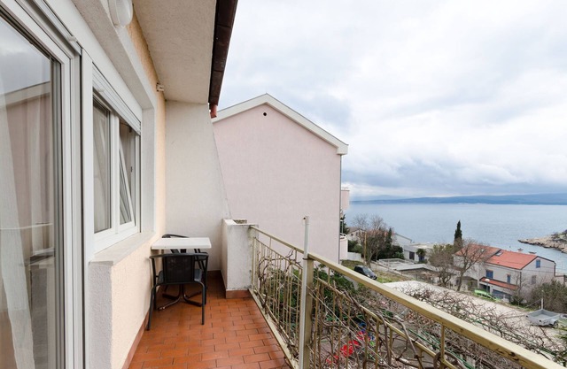 Apartments and Room Mirjana (86871-A1) - Dramalj (Crikvenica)
