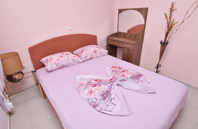 Apartments and Rooms Villa Mia