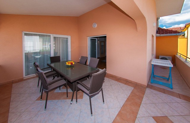 Apartments Anita-Luxury Three Bedroom Apartment with Terrace