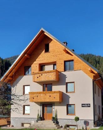 Apartments Ela