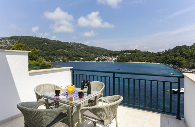 Apartments Posta - One-Bedroom Apartment with Terrace and Sea View