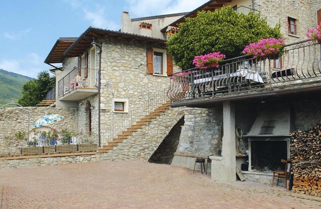 Apartments Rustico Spagnöl Tignale - IGS01210-DYB