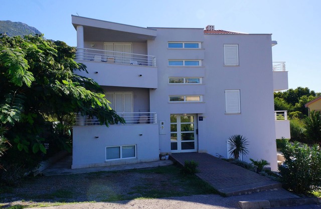 Apartments Sunny (119171-A1) - Karlobag