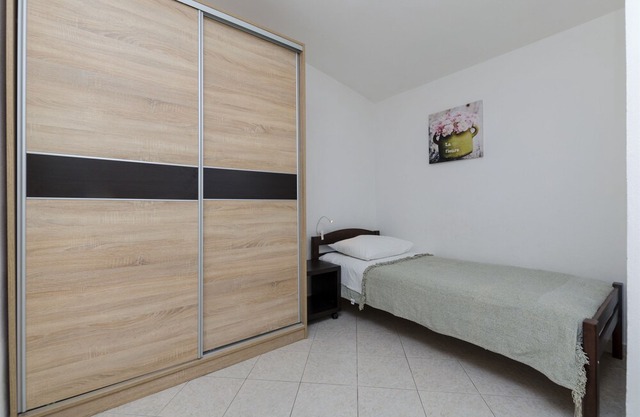Apartments Uvala (40361-A5) - Primosten