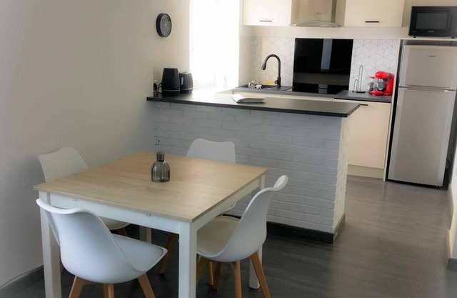 Appartement à la Campagne Avec 2 Chambres! Idéal Pour se Reposer!