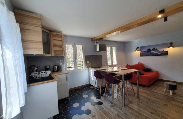 Appartement 40m² Avec Jardin, Calme, Pied des Cols!