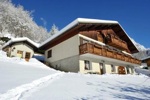 Appartement confortable a Champagny en Vanoise vue montagne 42 m²