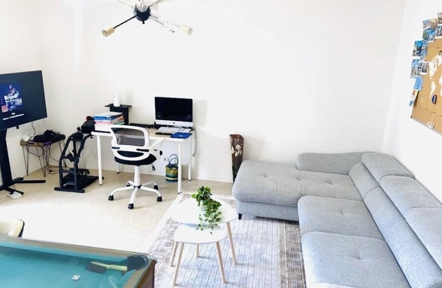 Appartement Cozy With Private Balcony Kitchen Metro 4 Paris