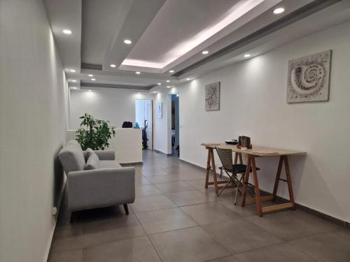 Appartement spacieux aux Abymes avec vue sur la ville, 70 m²