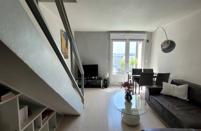 Appartement T3 Duplex - Gare de Bordeaux