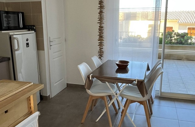 Appartement Terrasse au Coeur du Village D'algajola