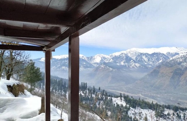 Apple farm stay with A Breathtaking viewsnn