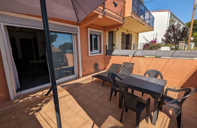 Appt Leucate- La Franqui. 3 rooms, beach at 50 m, Terrace, free Wifi,