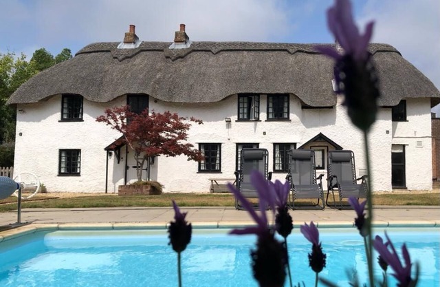 April Cottage Pool + Hot Tub by NewFo rest