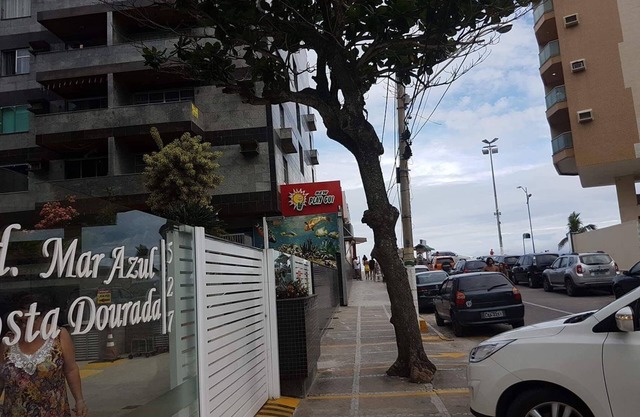 Apt 2 bedrooms air cond and wifi just across the street and is on the beach of the fort.