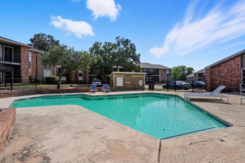 Apt Major Hospitals and A&M U