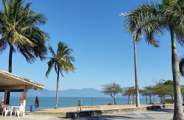 Apt Martim de Sá - Facing the beach (foot in the sand) - Sea view