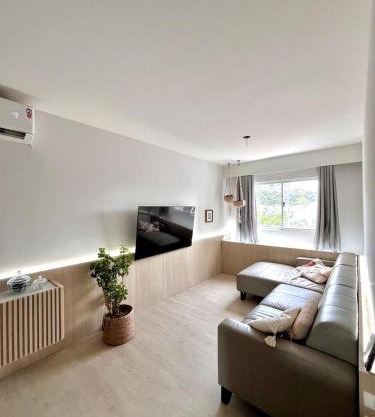 APT Raio de Sol - 15 min a pé DA PRAIA - Praia Brava