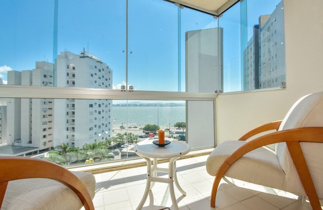 Apt well located, View to Beiramar Norte N1265