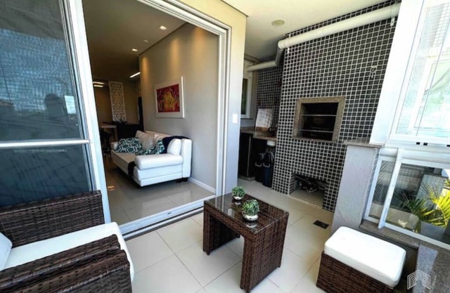 Apt. with balcony and barbecue grill - English 300 meters from the sea