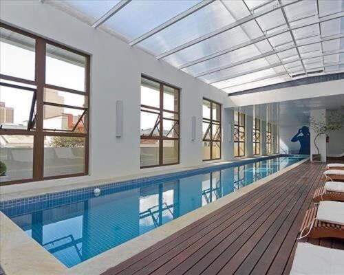 Apto 1Q 300MB Fibra Ótica Próx Shop Estação