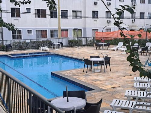 Apto 2 Qqts Piscina Vaga AR Campo Grande RJ