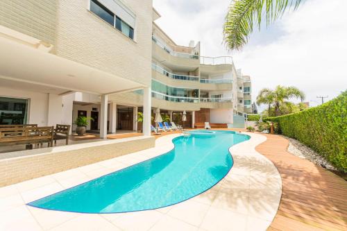 Apto a 170m da Praia do Novo Campeche CX1103