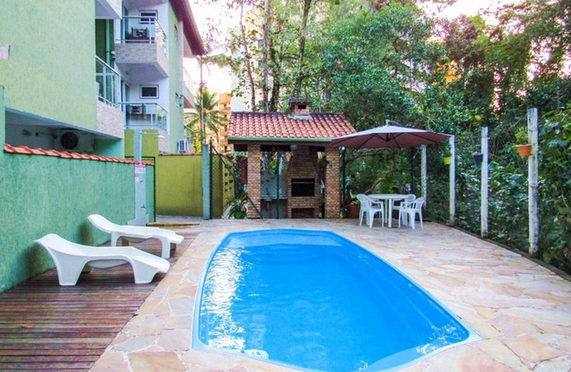 Apto c churrasq privativa na Praia de Tabatinga SP