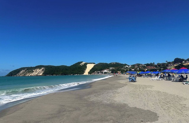 Apto completo com Piscina e Wi-Fi em Ponta Negra