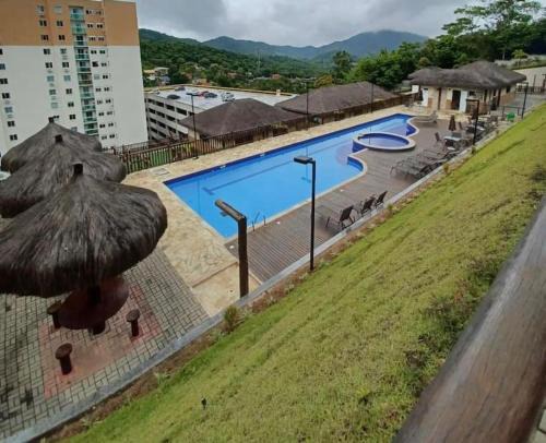 Apto em Niteroi/Piscina e Lazer