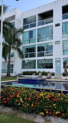 Apto frente Rio SJ da Barra MG