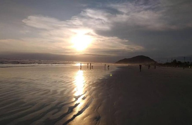 Apto térreo praia Boracéia com 2 WC e wifi gratis!