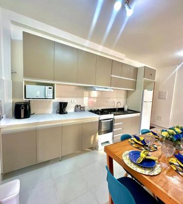 Apto TOP em Ubatuba! Novo, todo equipado e 330m da praia