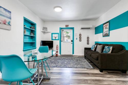 Aqua Breeze Suite