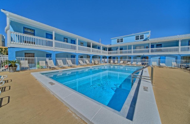Aqua View Motel