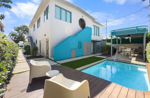 Aquabella #8 - Beach Bliss in Isla Verde