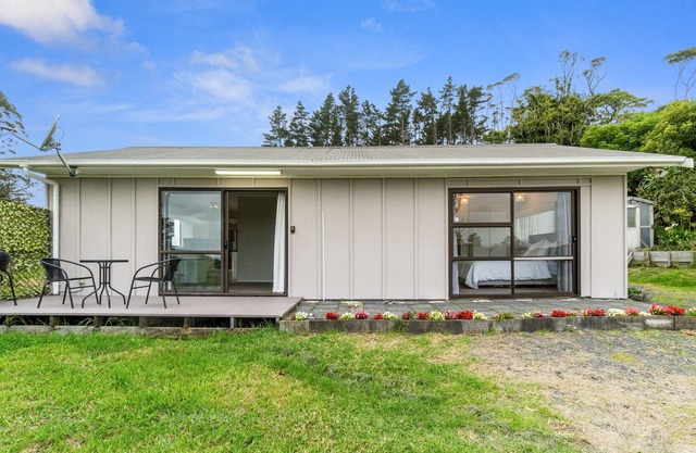 Ararimu Holidays - Drury Holiday Home
